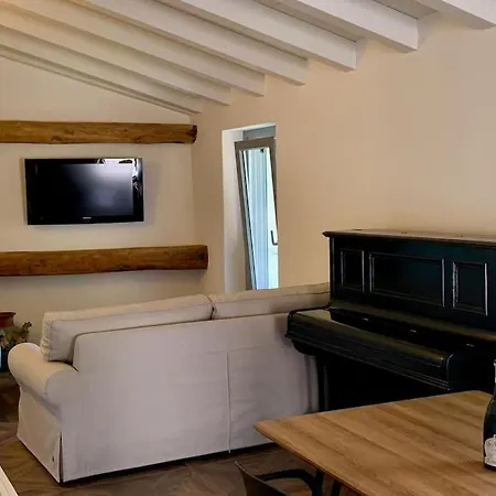 Casa Elena Tatil Evi